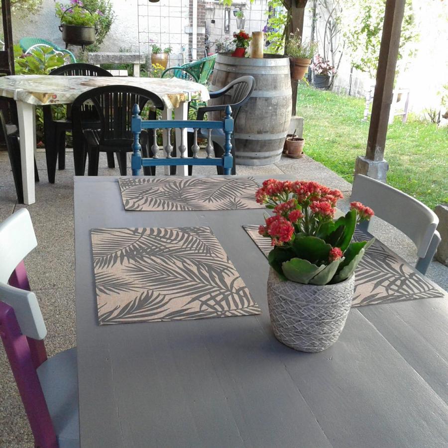 Bed and Breakfast Le Coq En Pate Romilly-sur-Seine Exterior foto